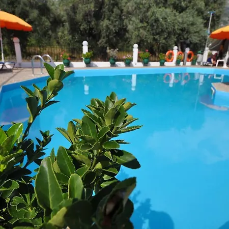 Sylvia Hotel 2*
