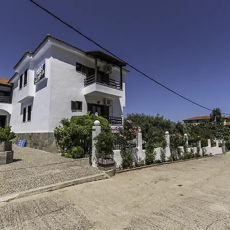Hotel Sylvia Kinira