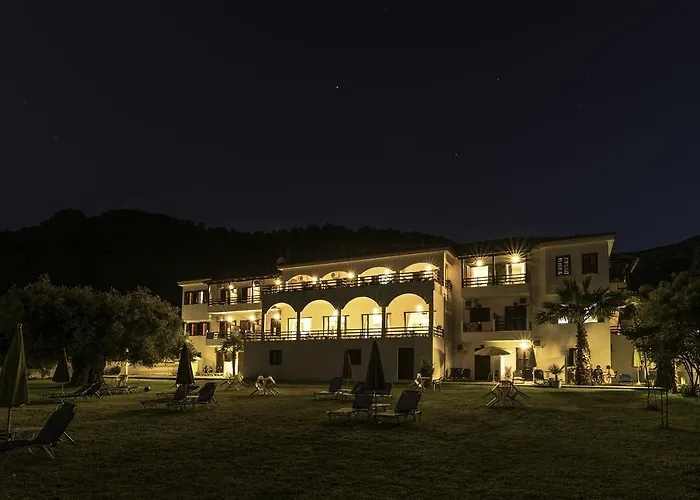 Отель Sylvia Коинира