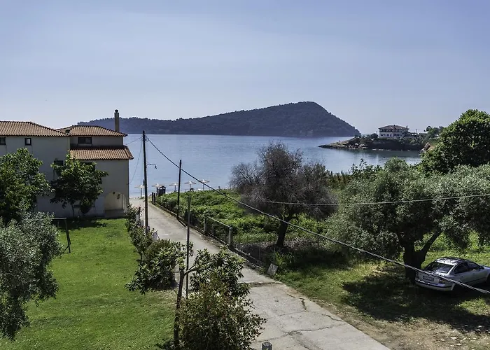 Sylvia Отель Коинира